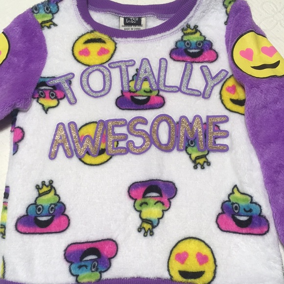 3T (5/$20) Plush Rainbow Emoji PJ? Top - Picture 5 of 10